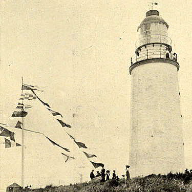 Old photo of Bruny Island Lighthouse taken in December 1912