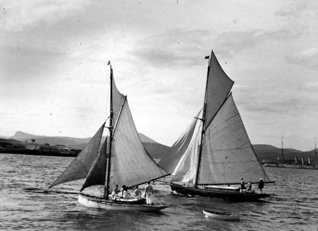 The Volant winning the 1911 Ocean Race